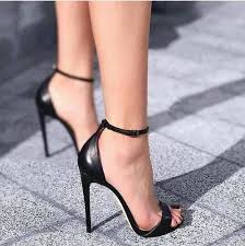 high-heels